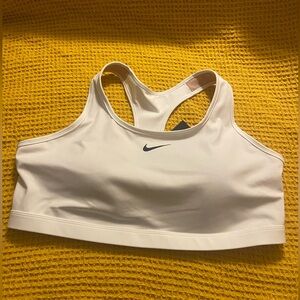 Nike Womens sportsbra